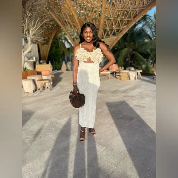 COPY - 🎀Like to be notified🎀 - Picture 4 of 13